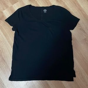 Black Short Sleeve Tee w/ Front Pocket